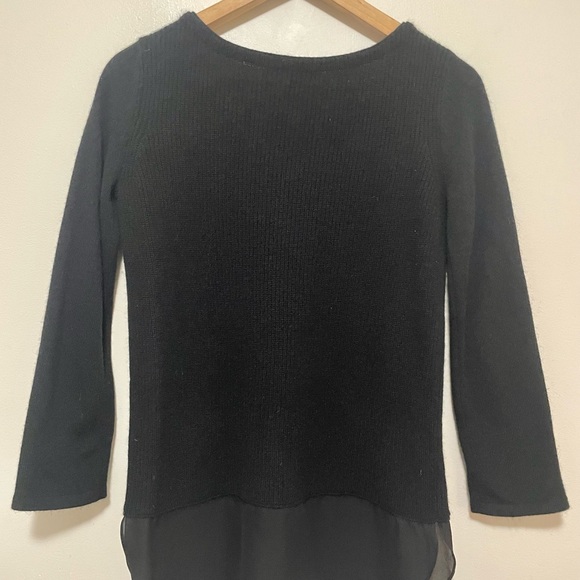 Neiman Marcus black knit pullover with Chiffon trim at the bottom, Sz Xs! - Picture 3 of 3